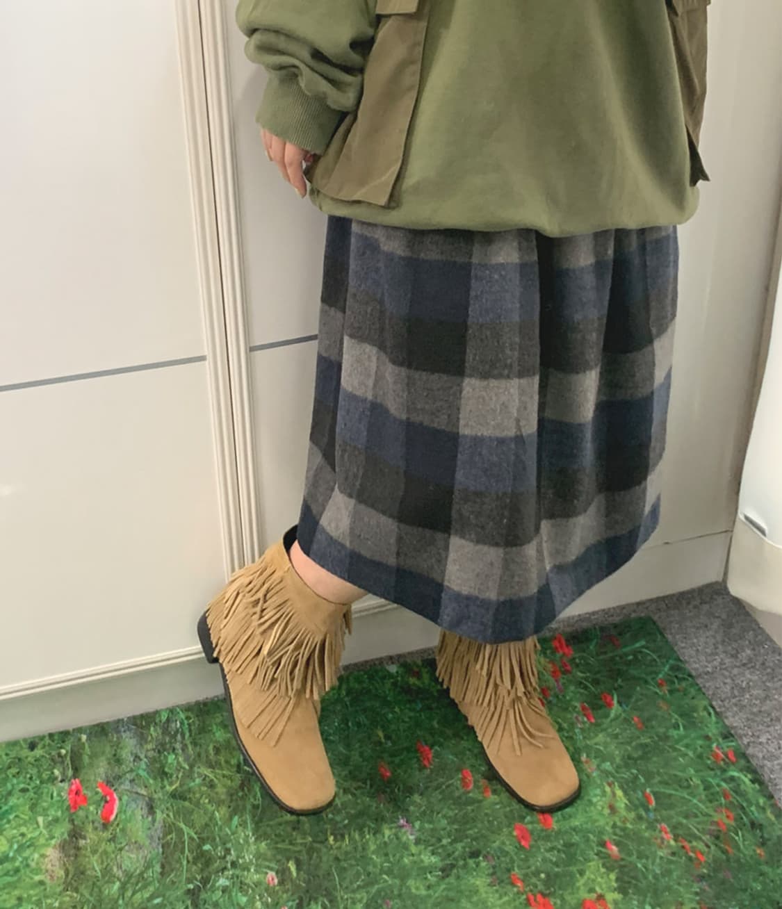 JPY)Wool banding checked midi skirt 상품이미지4