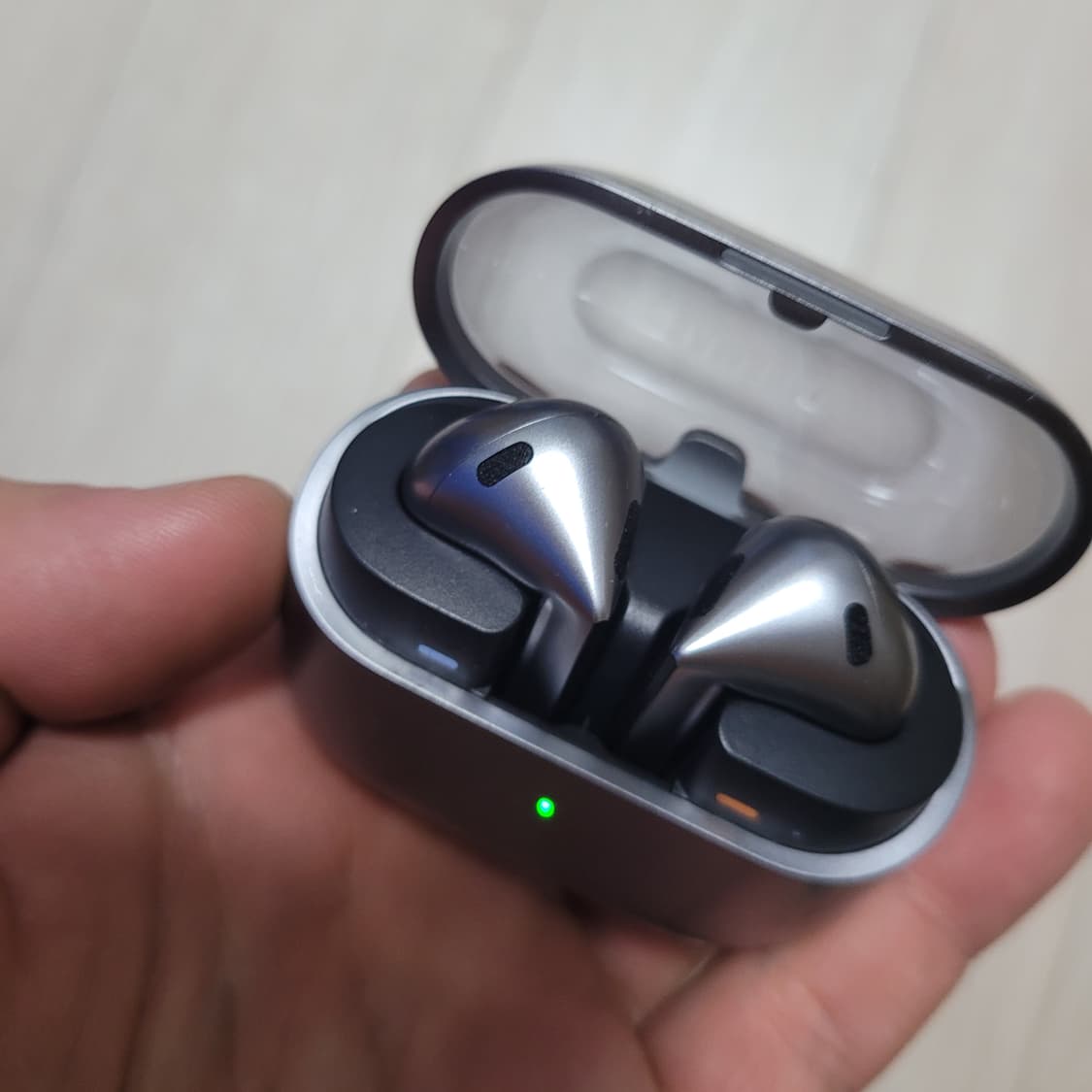 정품 갤럭시 버즈3 상품이미지8