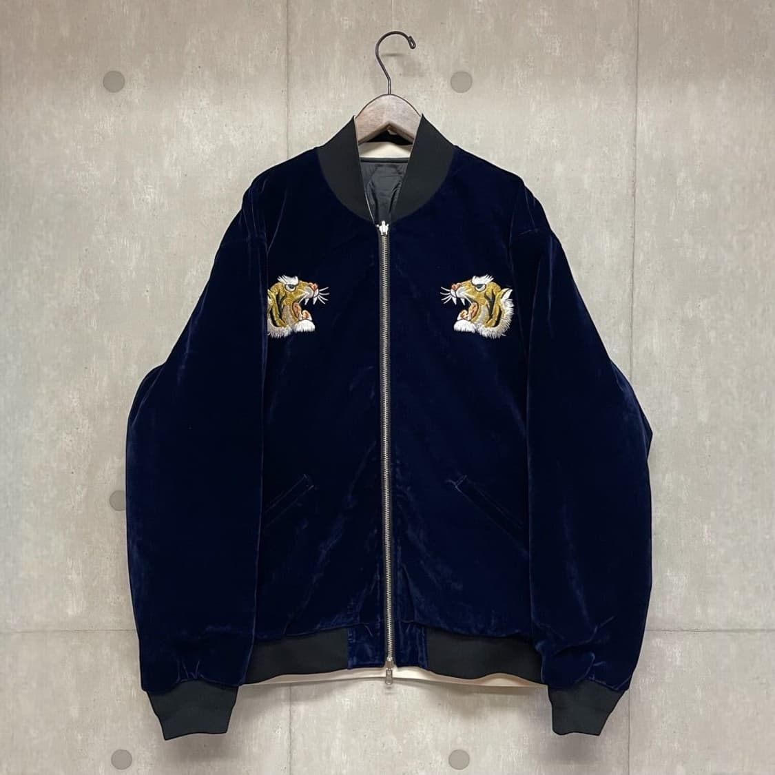 타이온 리버시블 스카잔 자켓 L - 네이비/블랙 상품이미지1