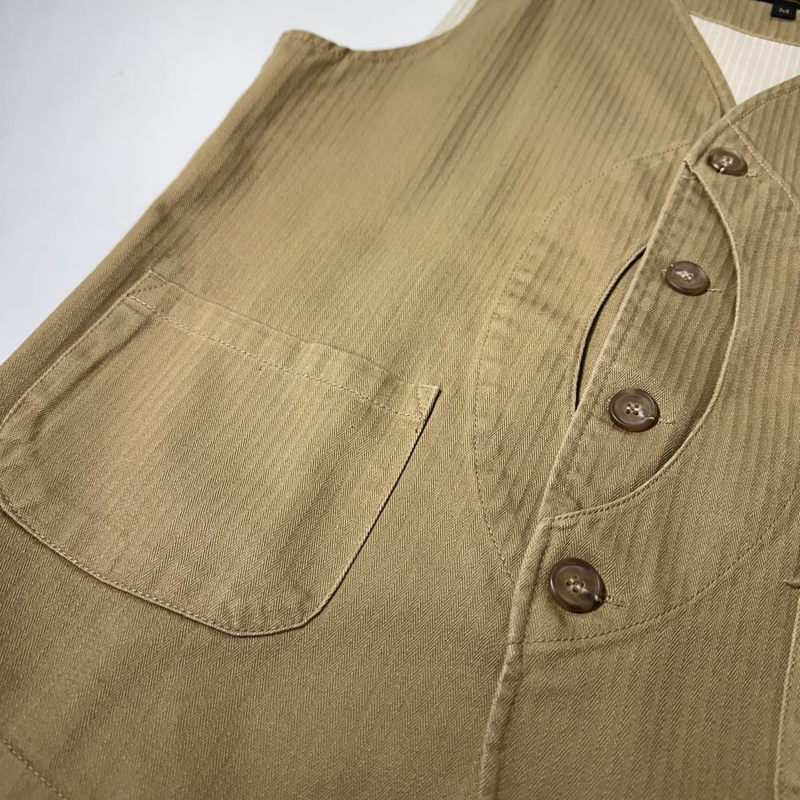 M 유니폼브릿지 딥베이지 워크웨어 코튼 베스트 상품이미지3