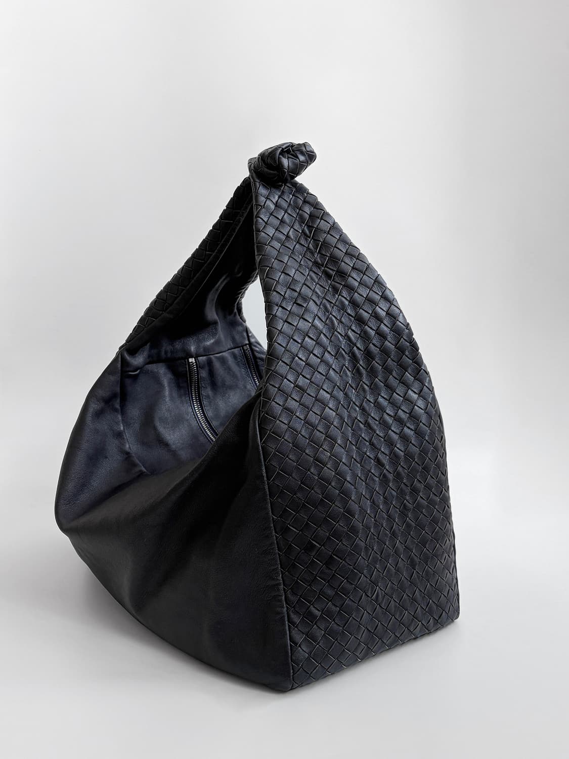 보테가베네타 인트레치아토 놋 호보백 판매합니다. 상품이미지3