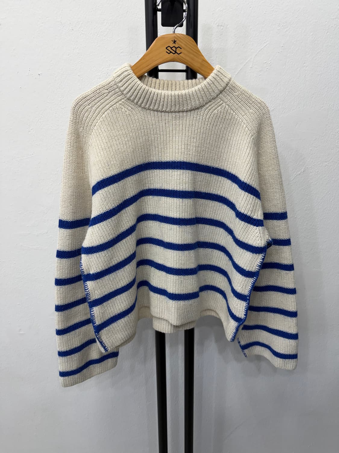 정품) COS 코스 여성 오버핏 니트 스웨터 XS 상품이미지1