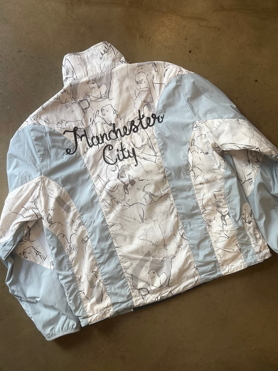 푸마 맨시티 리버시블 바람막이 상품이미지4