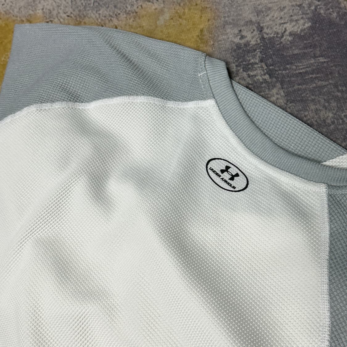 언더아머 와플 롱슬리브 긴팔티 3XL 상품이미지4