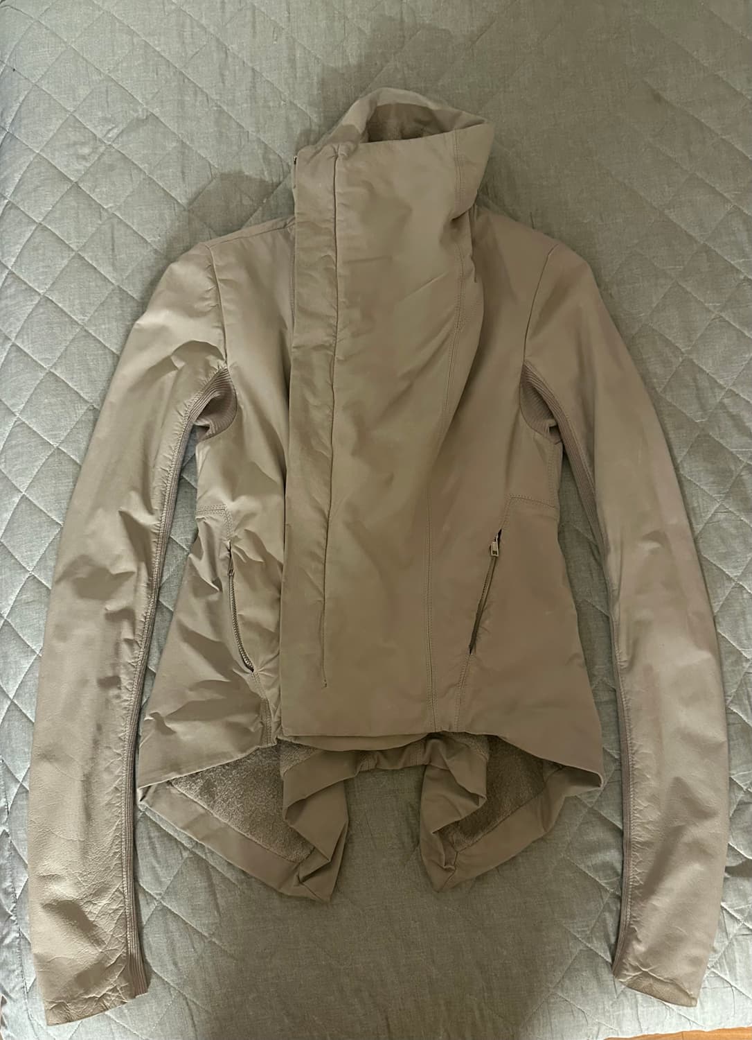 릭오웬스 가죽 자켓 베이지 상품이미지1