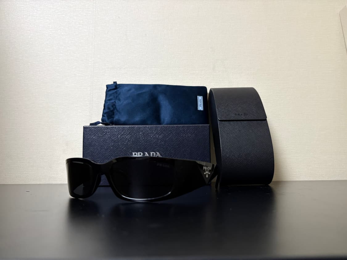 프라다 심볼 선글라스 블랙a19 풀박 상품이미지4