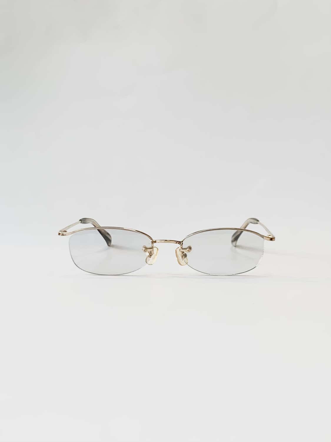 [픽키-639]  골드 하프림 안경 라인 포인트 데드스탁 상품이미지4