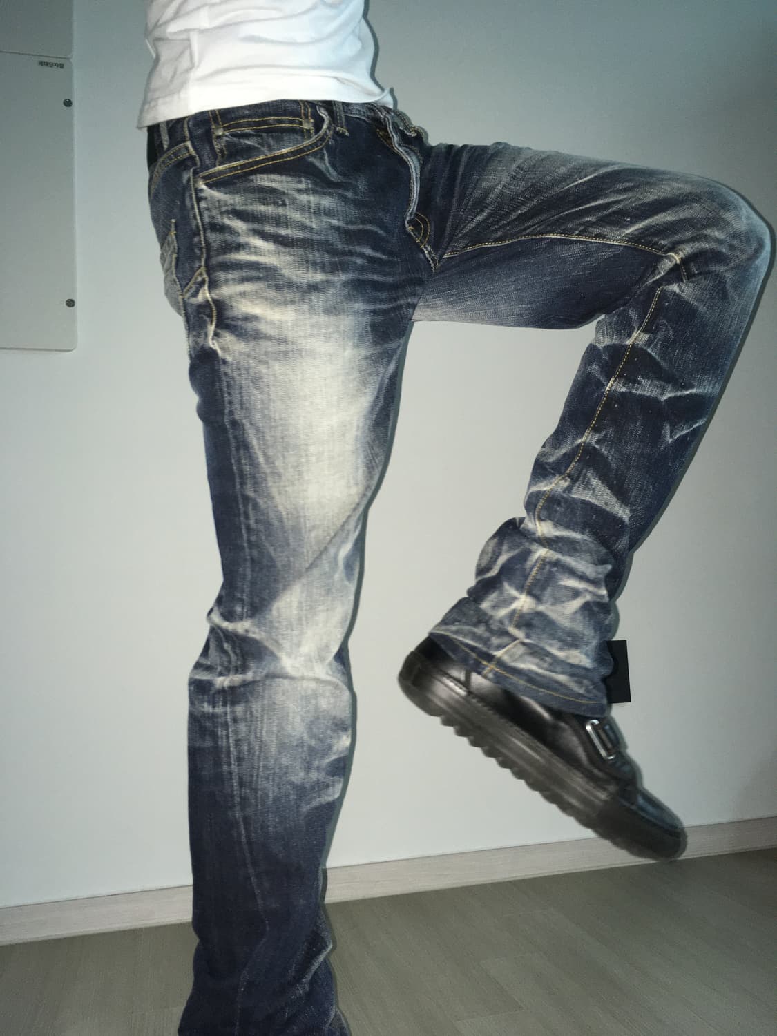 Tornado mart flared jeans 상품이미지5