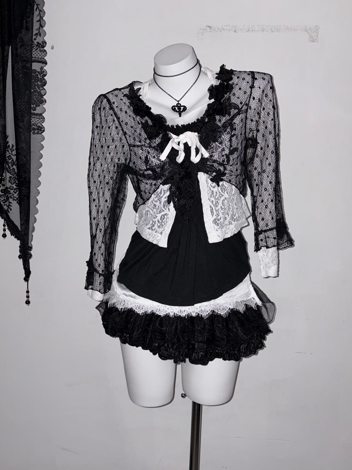 공겜여주 블랙 앤 화이트 5피스 세트 다크페어리 고스 로리  상품이미지5