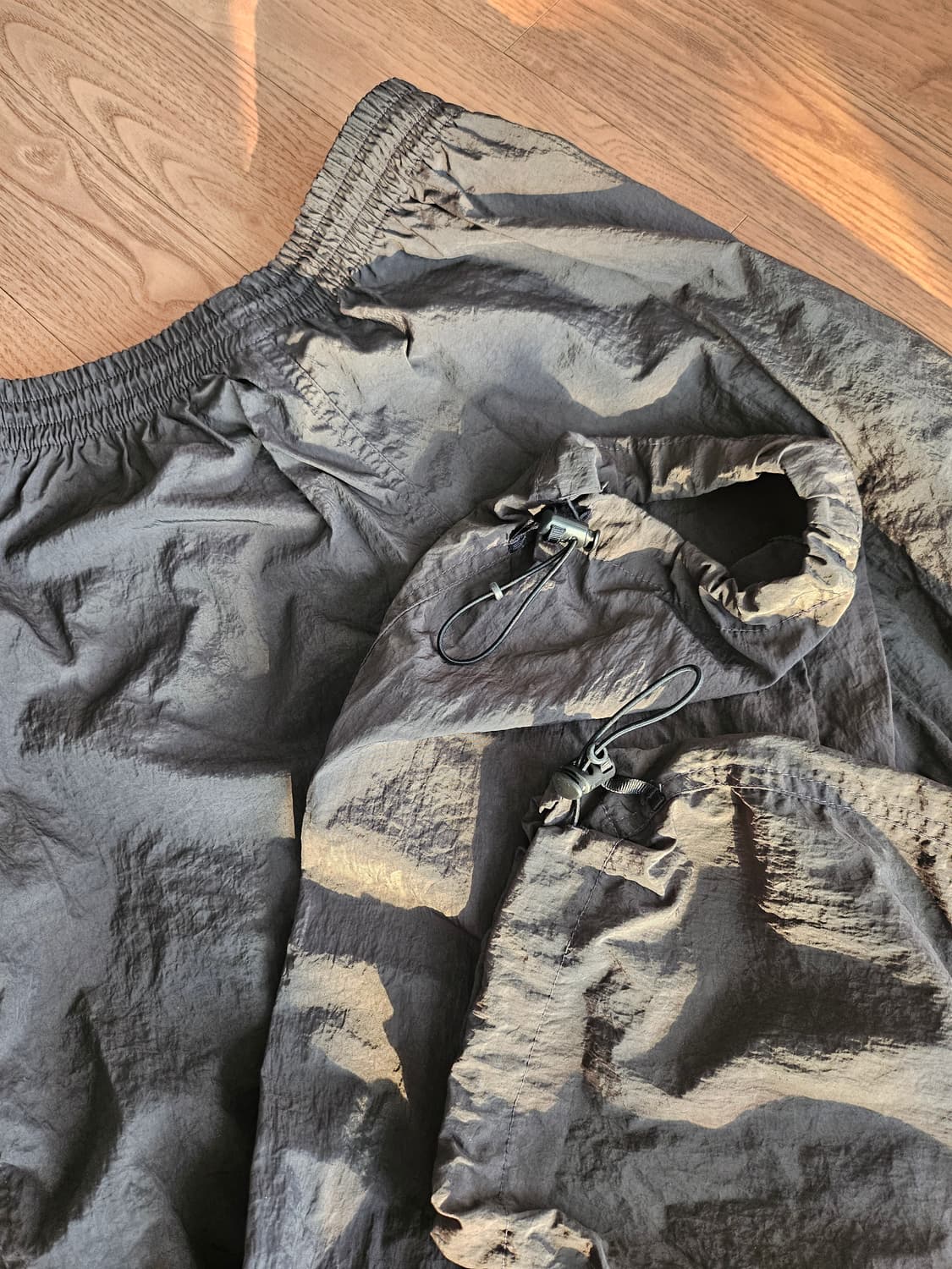 슬릭앤이지 로키팬츠 차콜 0 상품이미지2