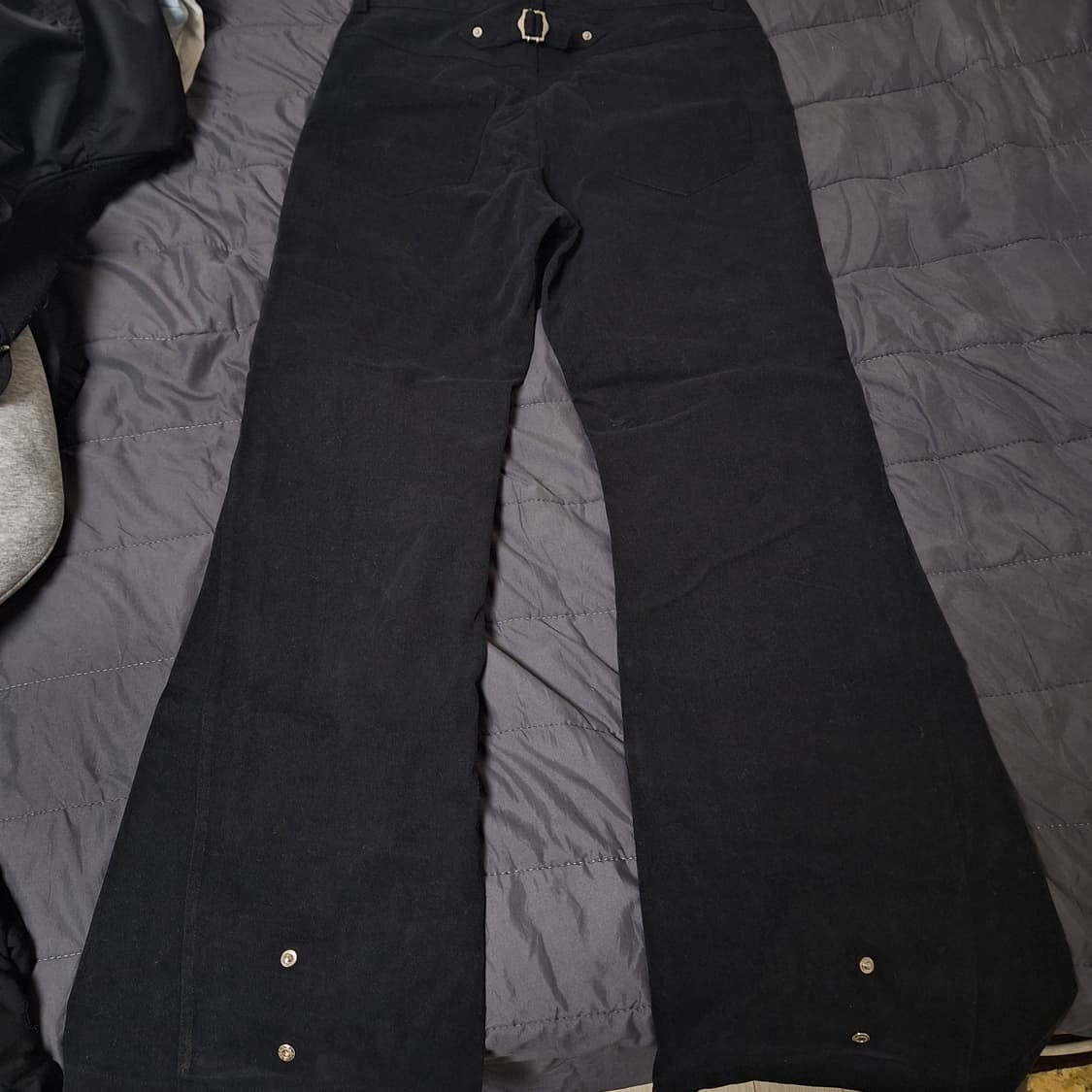 율러 시그니처 플레어 신치백 팬츠 블랙 (M) 상품이미지3