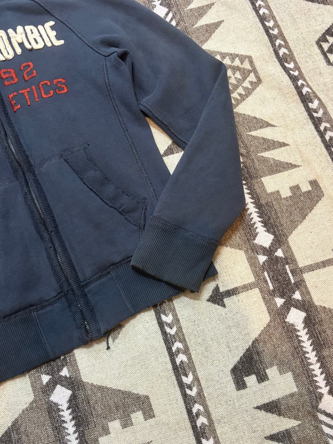 아베크롬비 빈티지 디테일 코튼 져지 상품이미지5