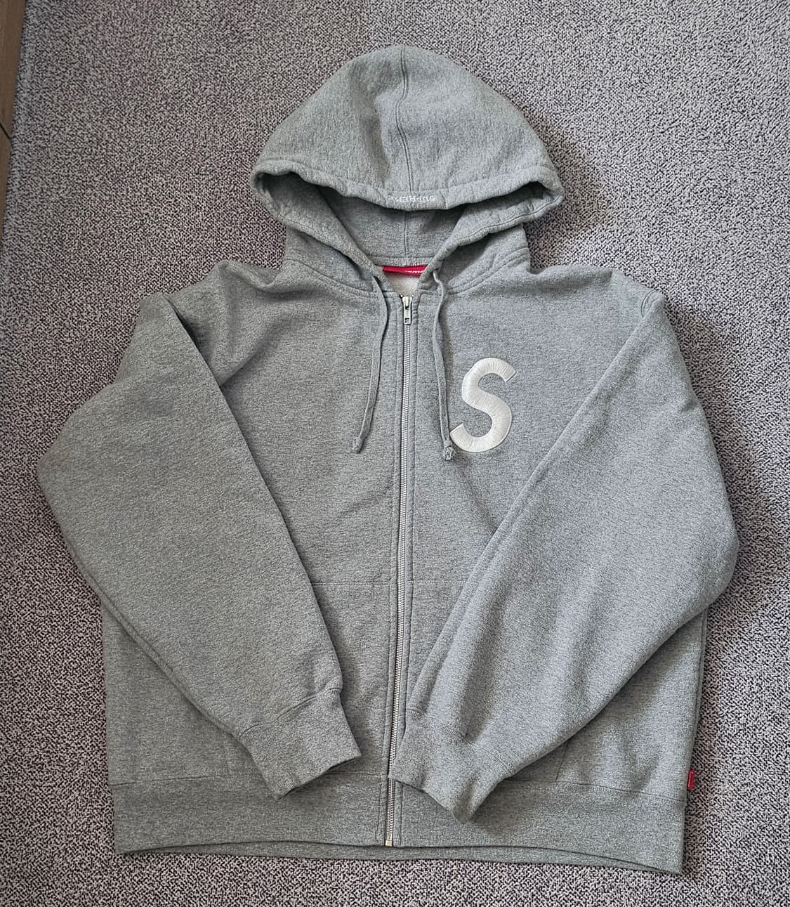 슈프림 S로고 후드 집업 헤더그레이 - 25fw 상품이미지1