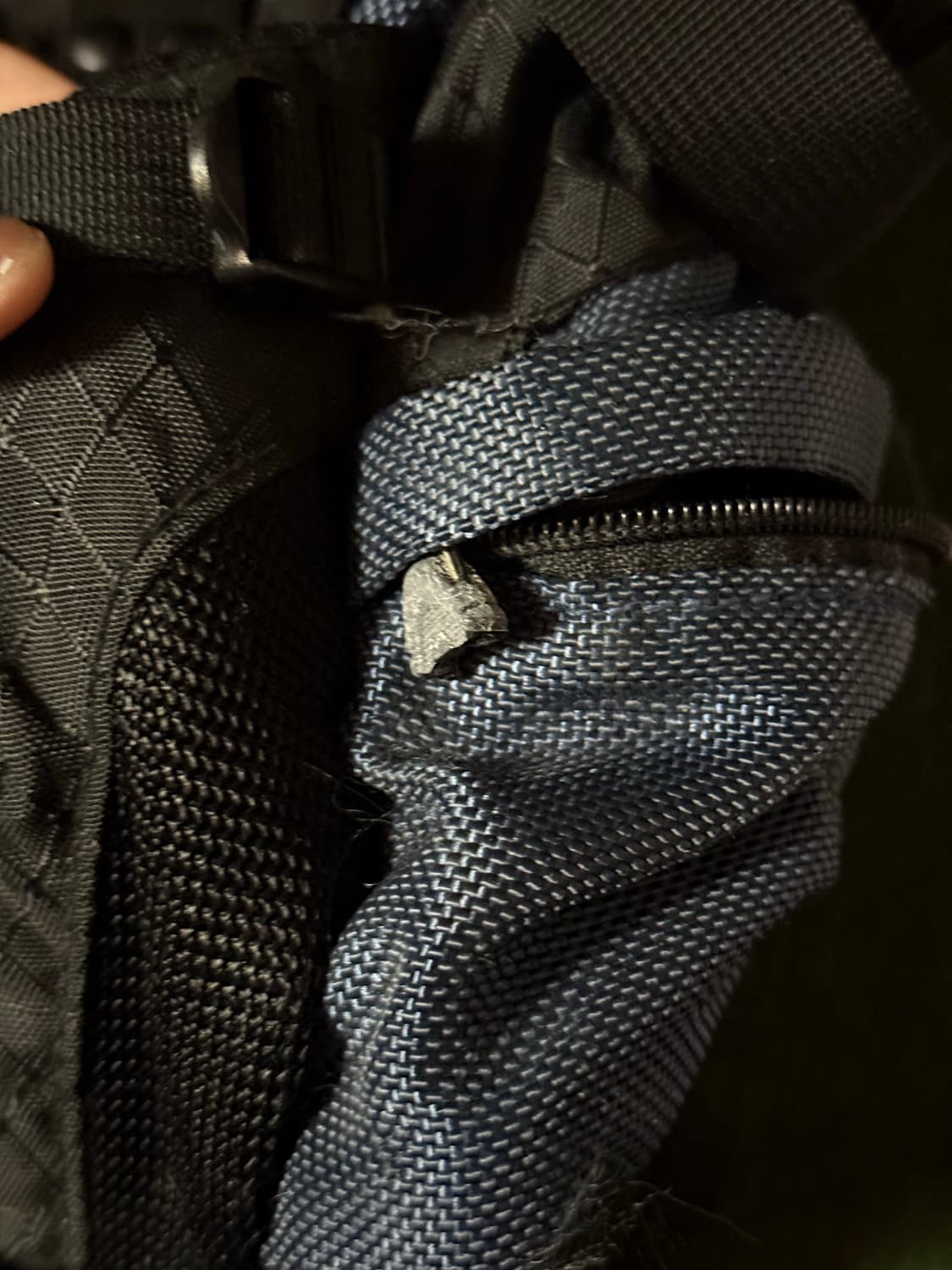 오클리 미니 아이콘 백팩 oakley mini icon backpack 상품이미지3