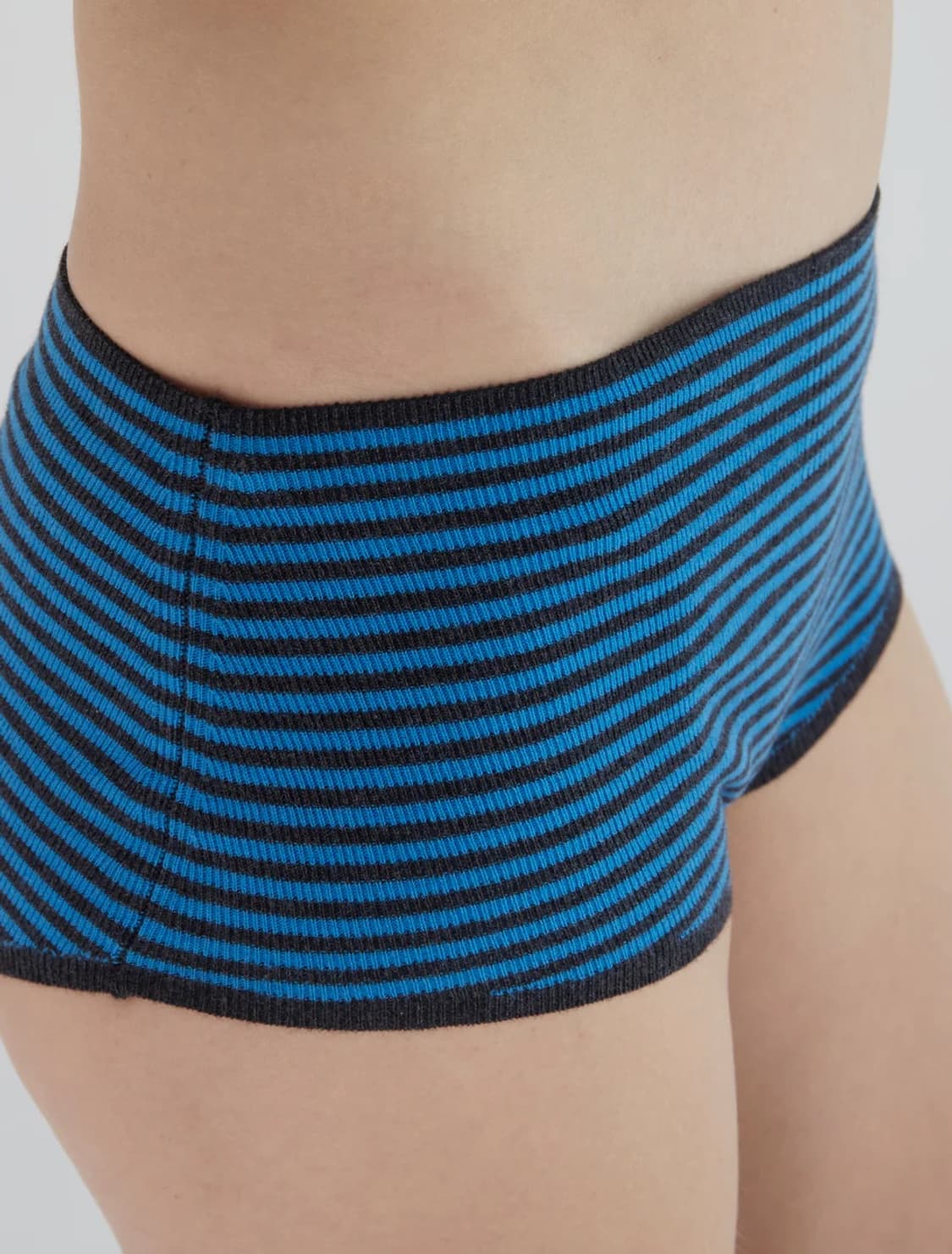 [XS,S,M]팔로마울 Smoke 스트라이프 니트 쇼츠 상품이미지4