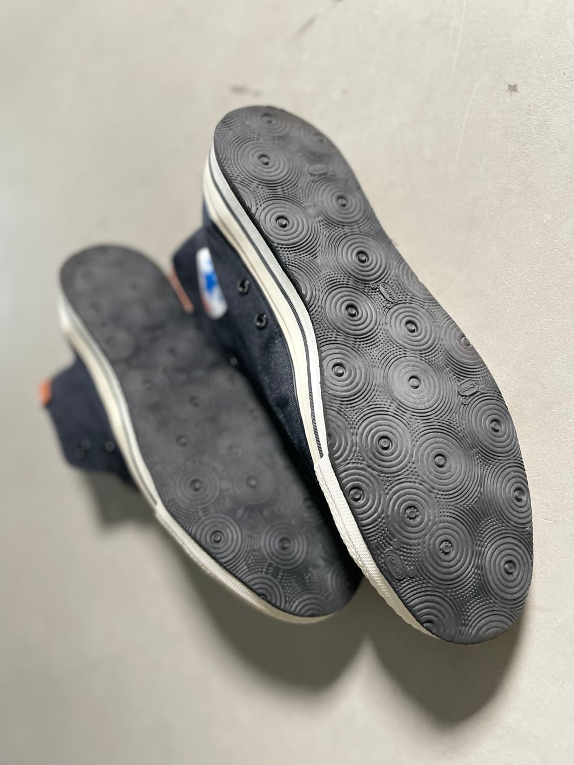 서스콰치 패브릭 x 컨버스 Canvas High “Cola” 상품이미지6