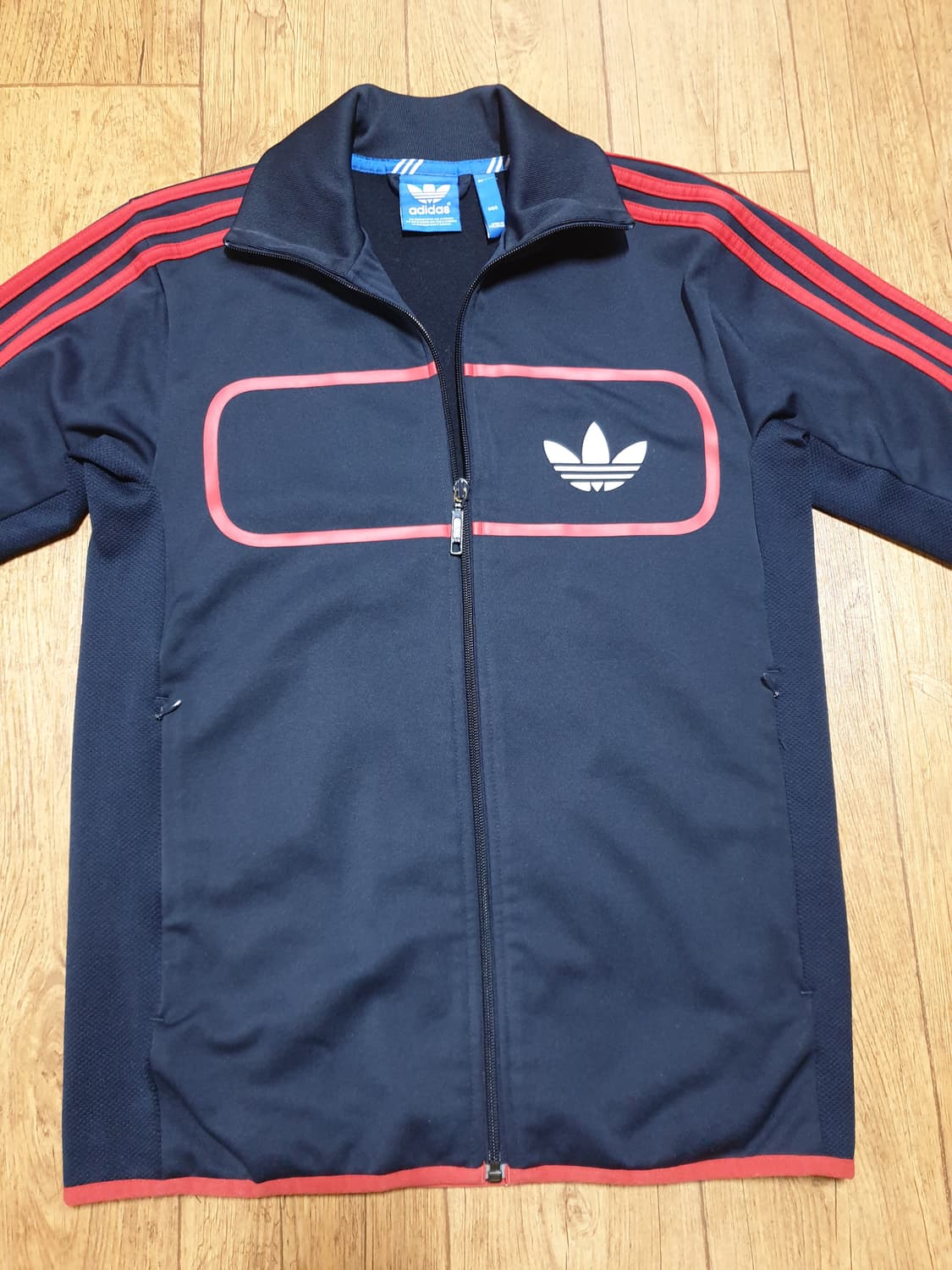 1195 아디다스 운동복 집업 95 사이즈입니다 상품이미지1