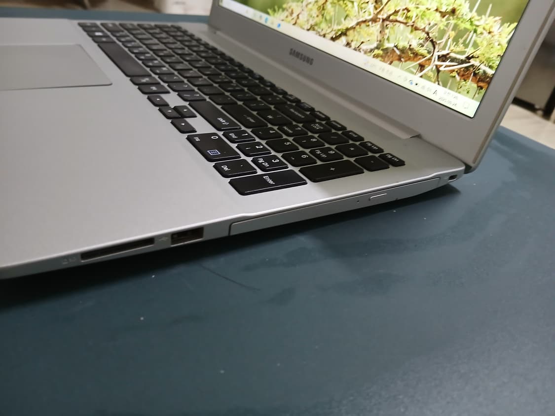 15인치 삼성 노트북 상품이미지4