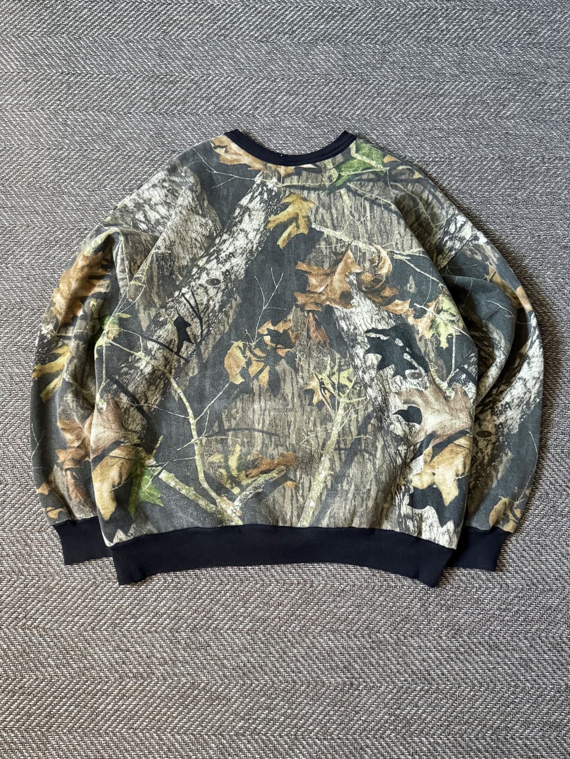 90s USA Erick Hunter 리얼트리 스웻셔츠 상품이미지6