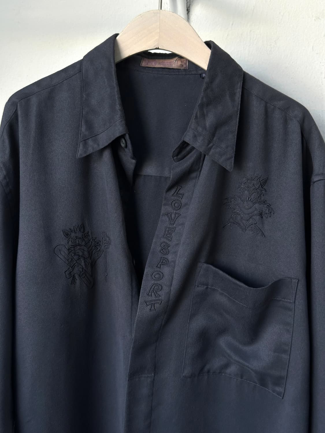 Fake suede fabric design stitch shirt 상품이미지1