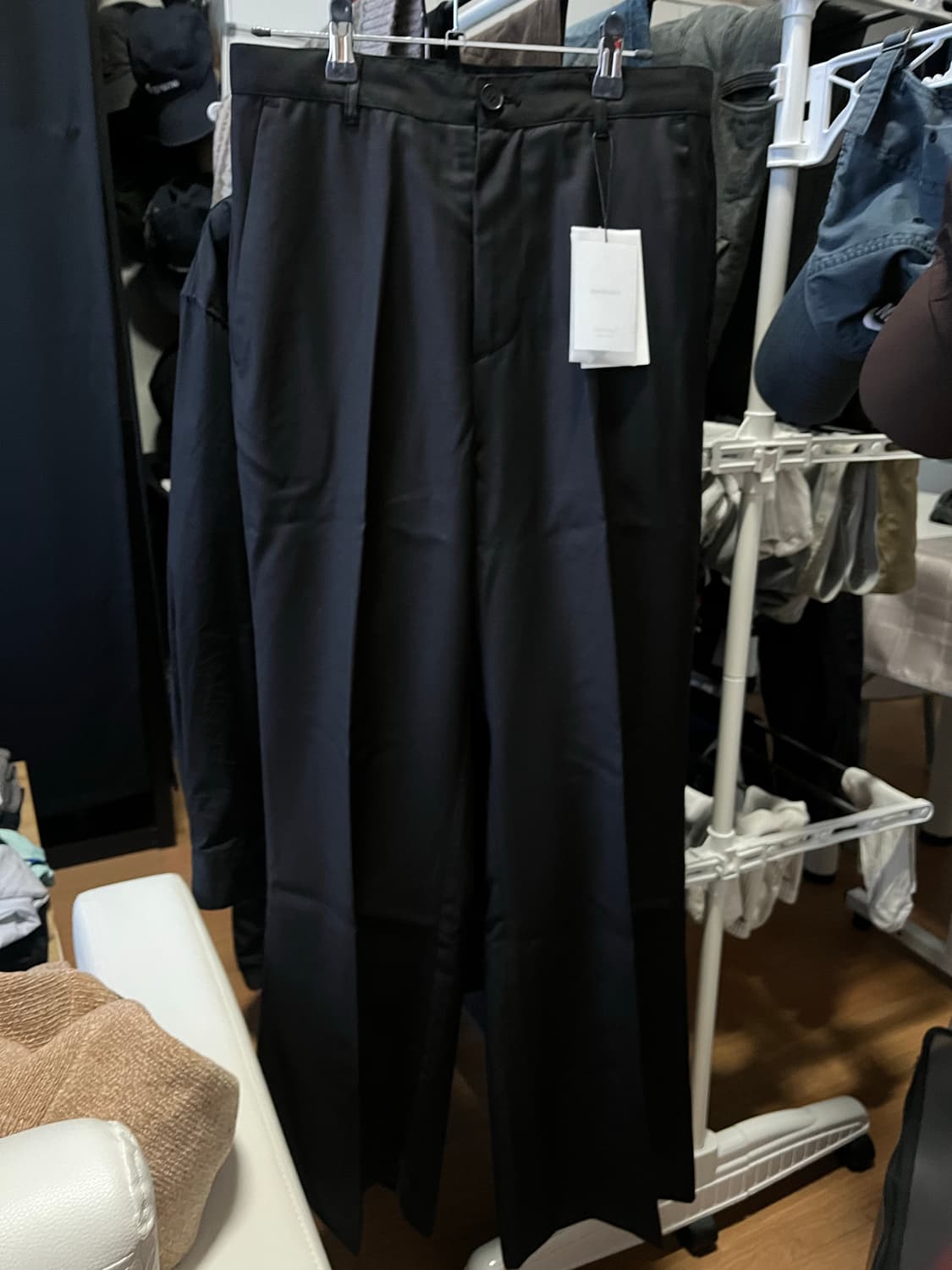 유스 플레어 슬랙스 블랙 S 팝니다 상품이미지2