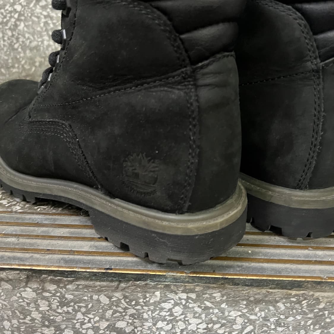 팀버랜드 6인치 워터빌 워터프루프 블랙 부츠 상품이미지4