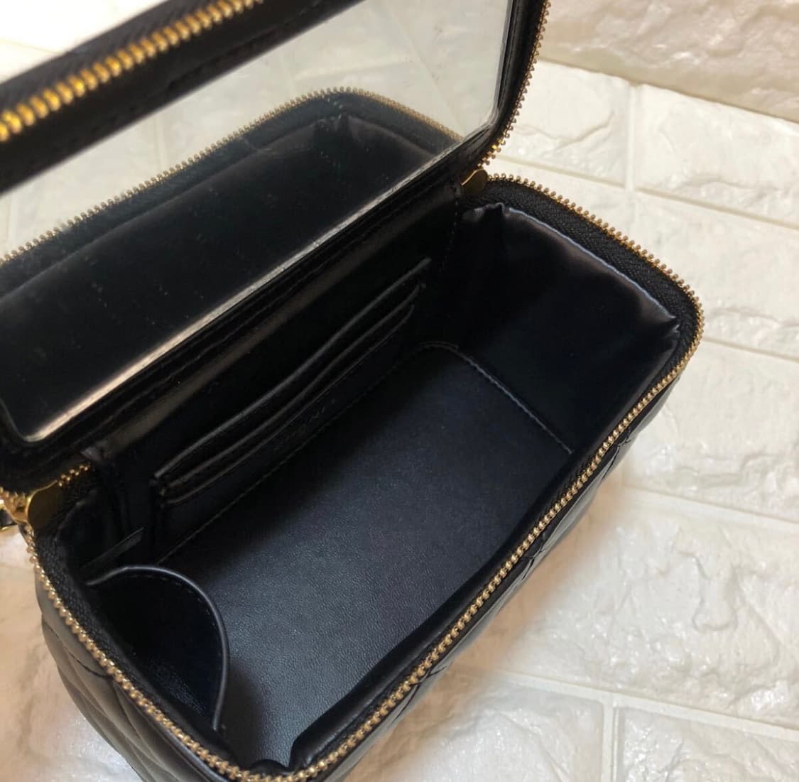 샤넬 뷰티 베니티 탑 핸들 크로스백  상품이미지7