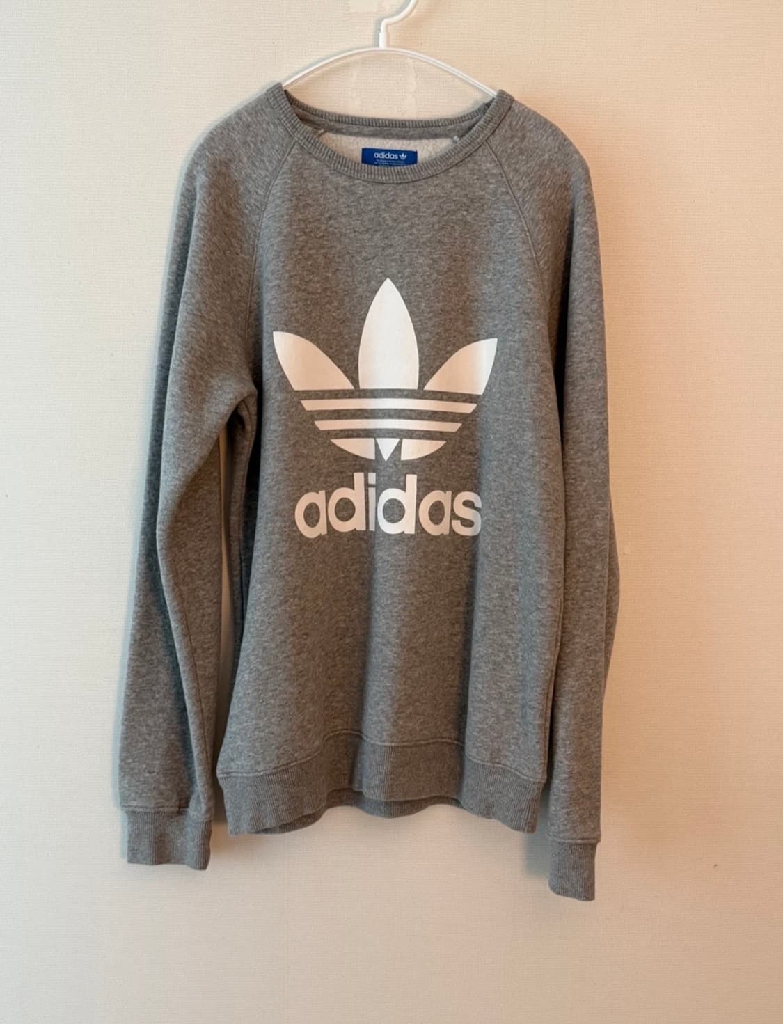 아디다스 맨투맨 상품이미지1