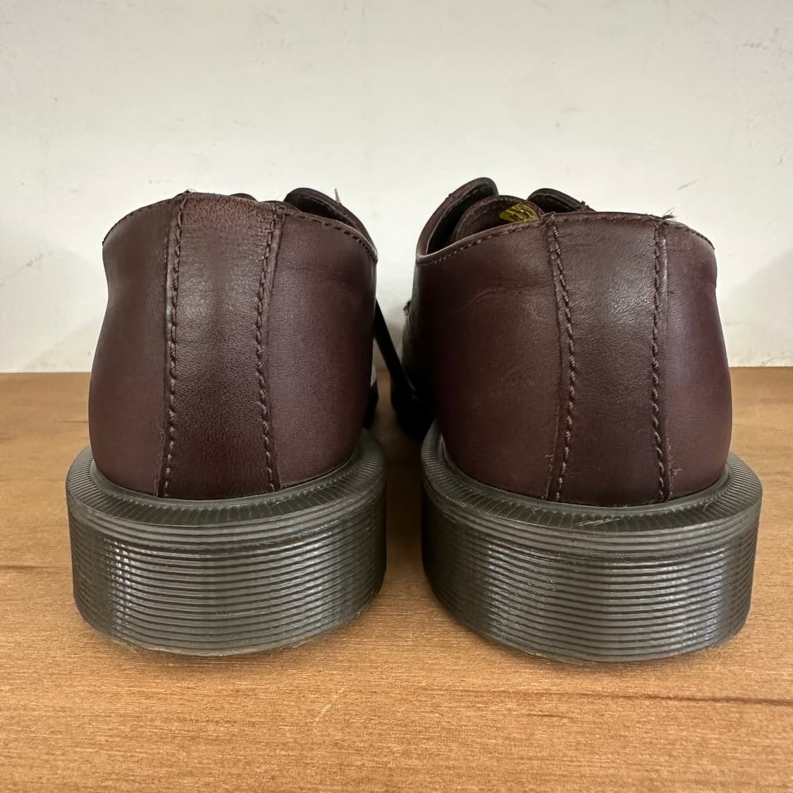 닥터마틴 다크브라운 3홀 더비슈즈 상품이미지4