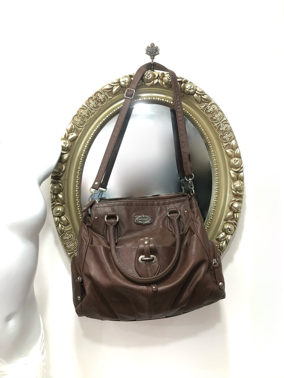 VINCIS BENCH brown side pocket 숄더백  상품이미지1