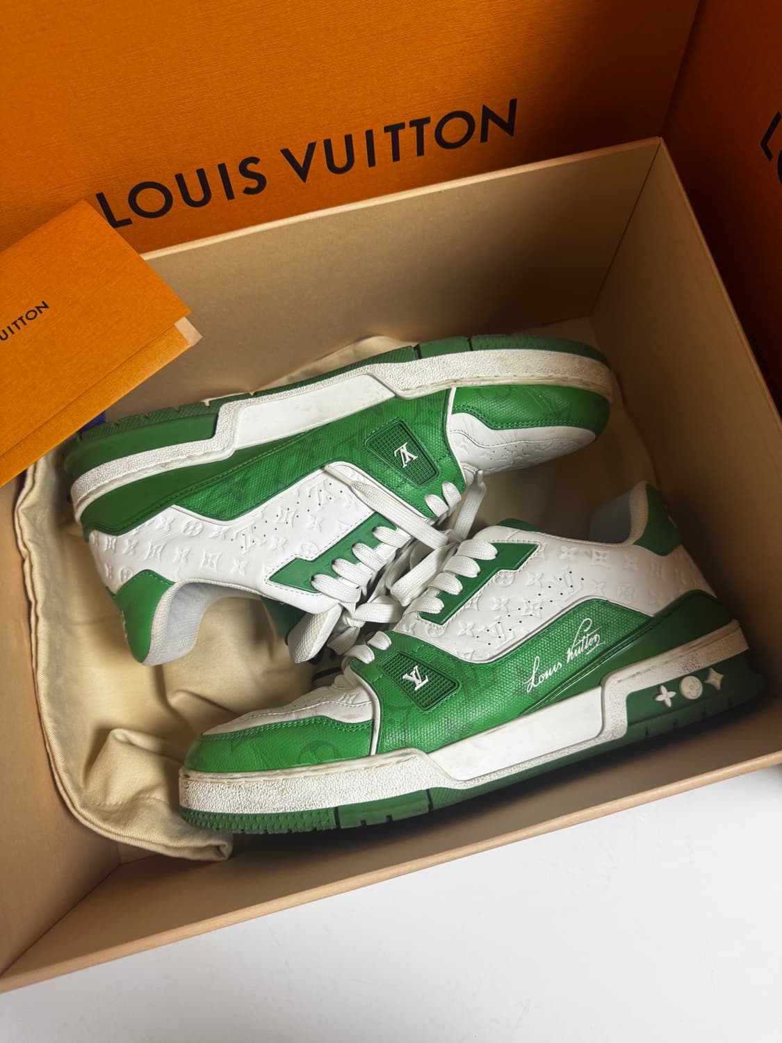 [풀구성] 루이비통 LV 트레이너 그린 스니커즈 7 상품이미지1