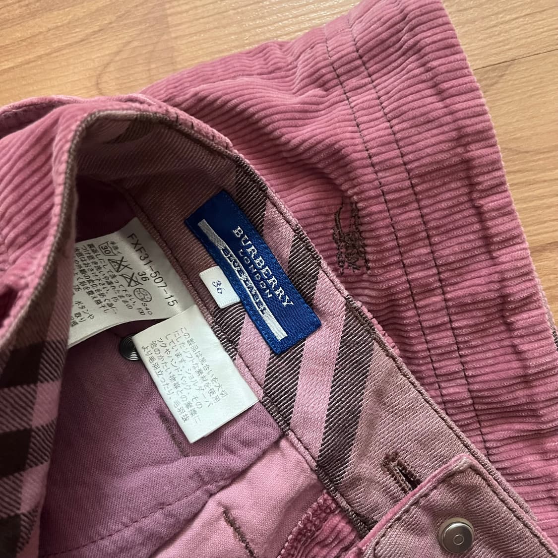 버버리 코듀로이 스커트 상품이미지4