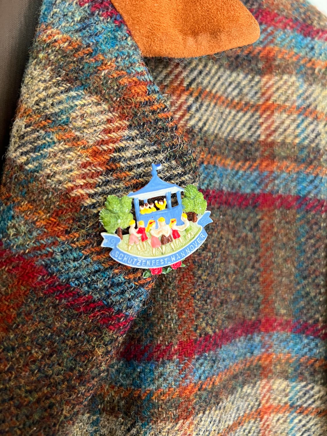 1954년도 독일 하노버 축제 기념 브로치 상품이미지1