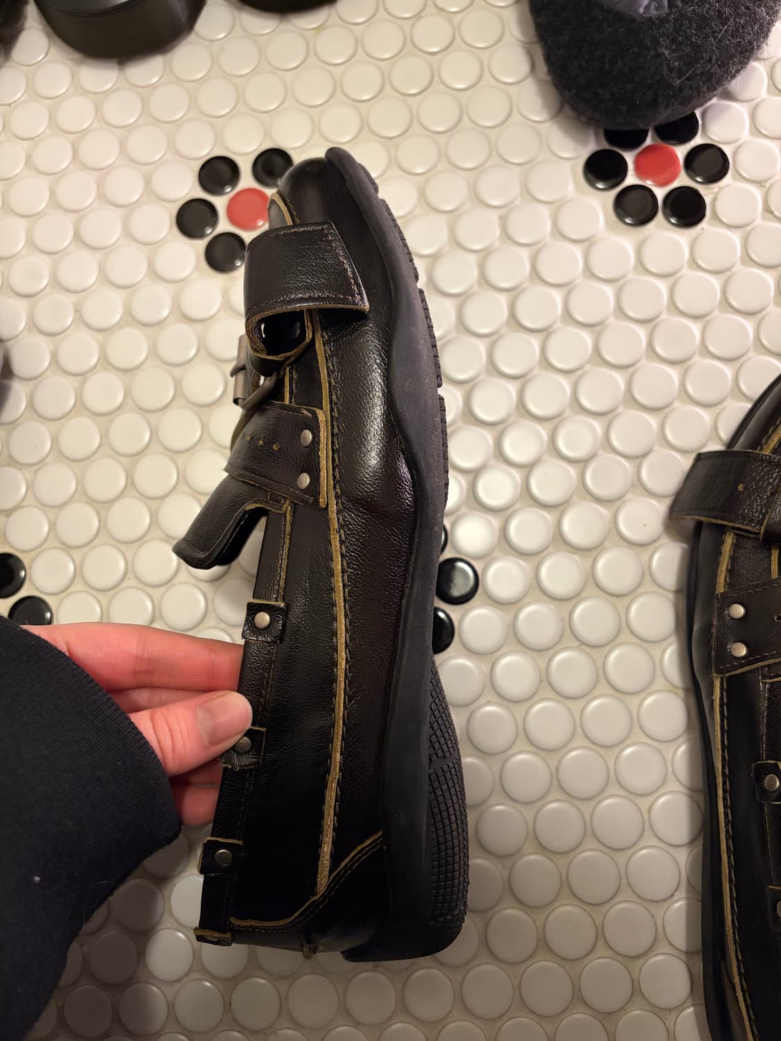 네거티브쓰리 벨티드 스터드 로퍼 올리브 카키 상품이미지2