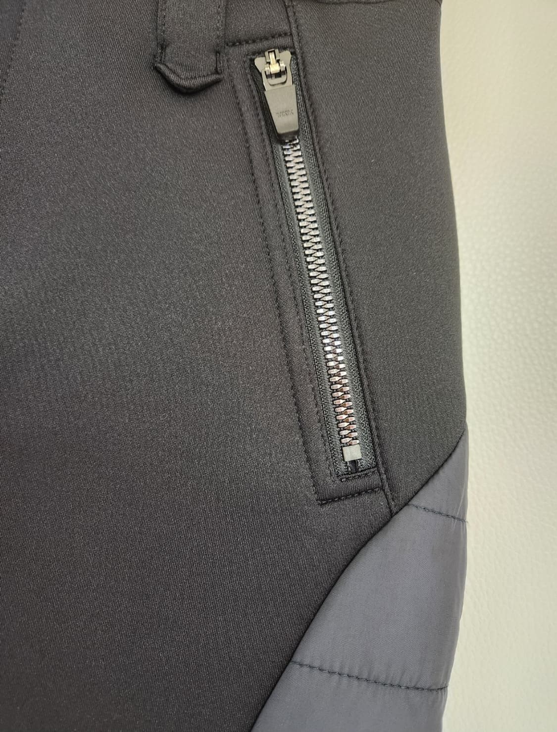 [MARK&LONA] 마크앤로나 여성 사이드 패딩 방풍 골프 스커트 상품이미지6