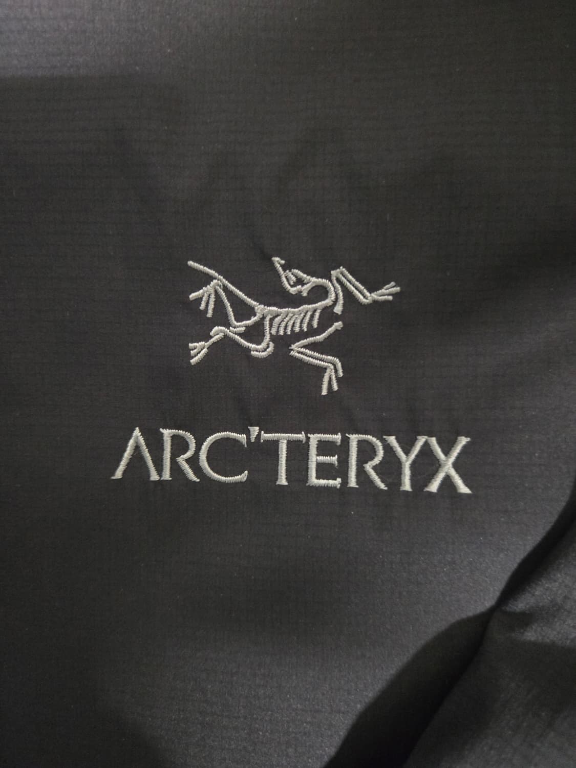 [XL] 아크테릭스 아톰 후디 블랙 자수로고버전 상품이미지6