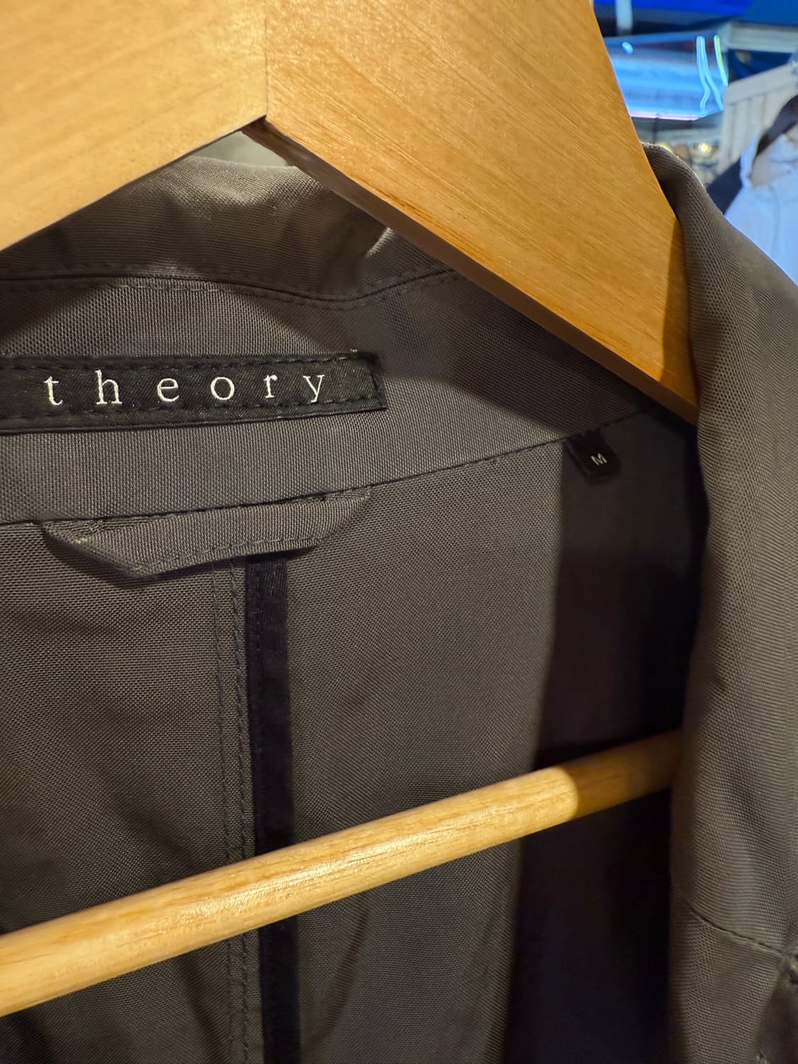 띠어리 차콜 트렌치코트 상품이미지2