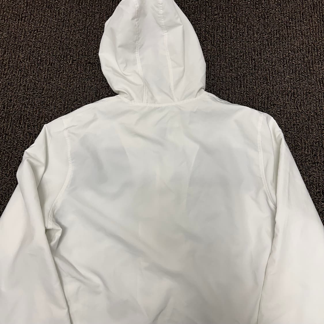 언더아머 바람막이 자켓 화이트 XL 상품이미지6