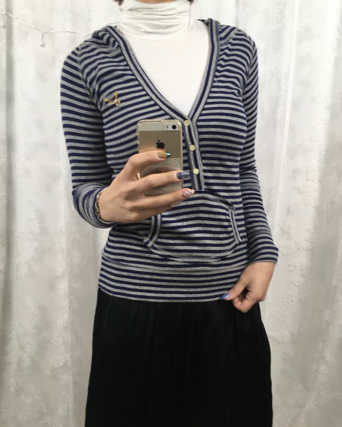 Stripe Henley-Neck Hoodie 상품이미지7