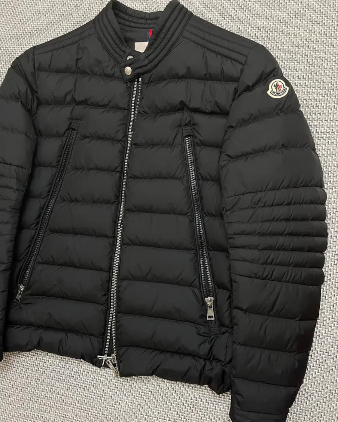 몽클레어 아미오 남성 자켓 (BLACK / SIZE 4) 상품이미지2