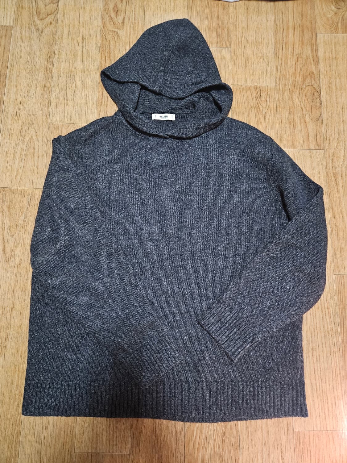 벨리에 후드 니트 상품이미지1