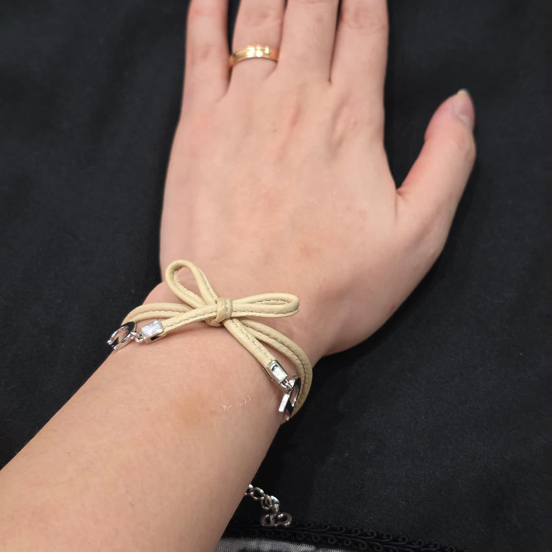 Dior CD 가죽 리본 팔찌 상품이미지8