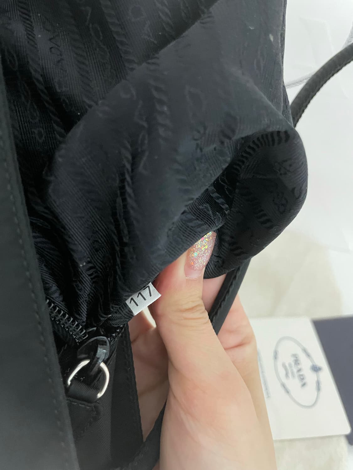 정품) 프라다 포코노 숄더백 상품이미지8