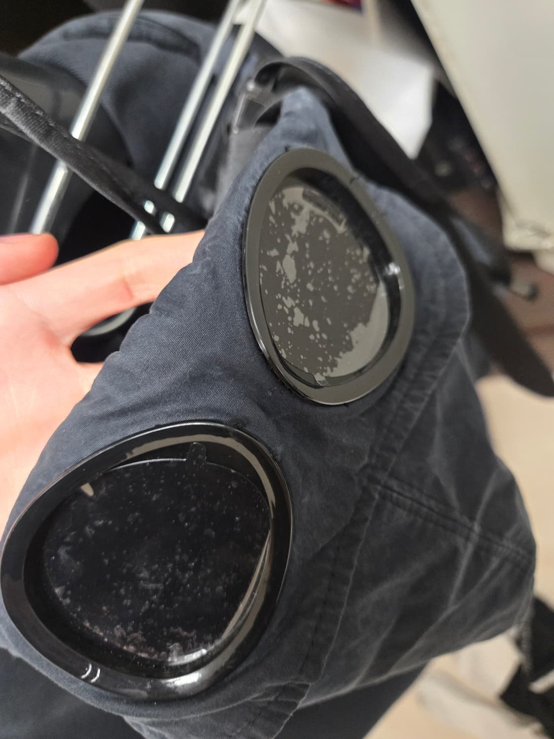 팔라스 CP컴퍼니 고글 후디 후드티 블랙 L 100 상품이미지7