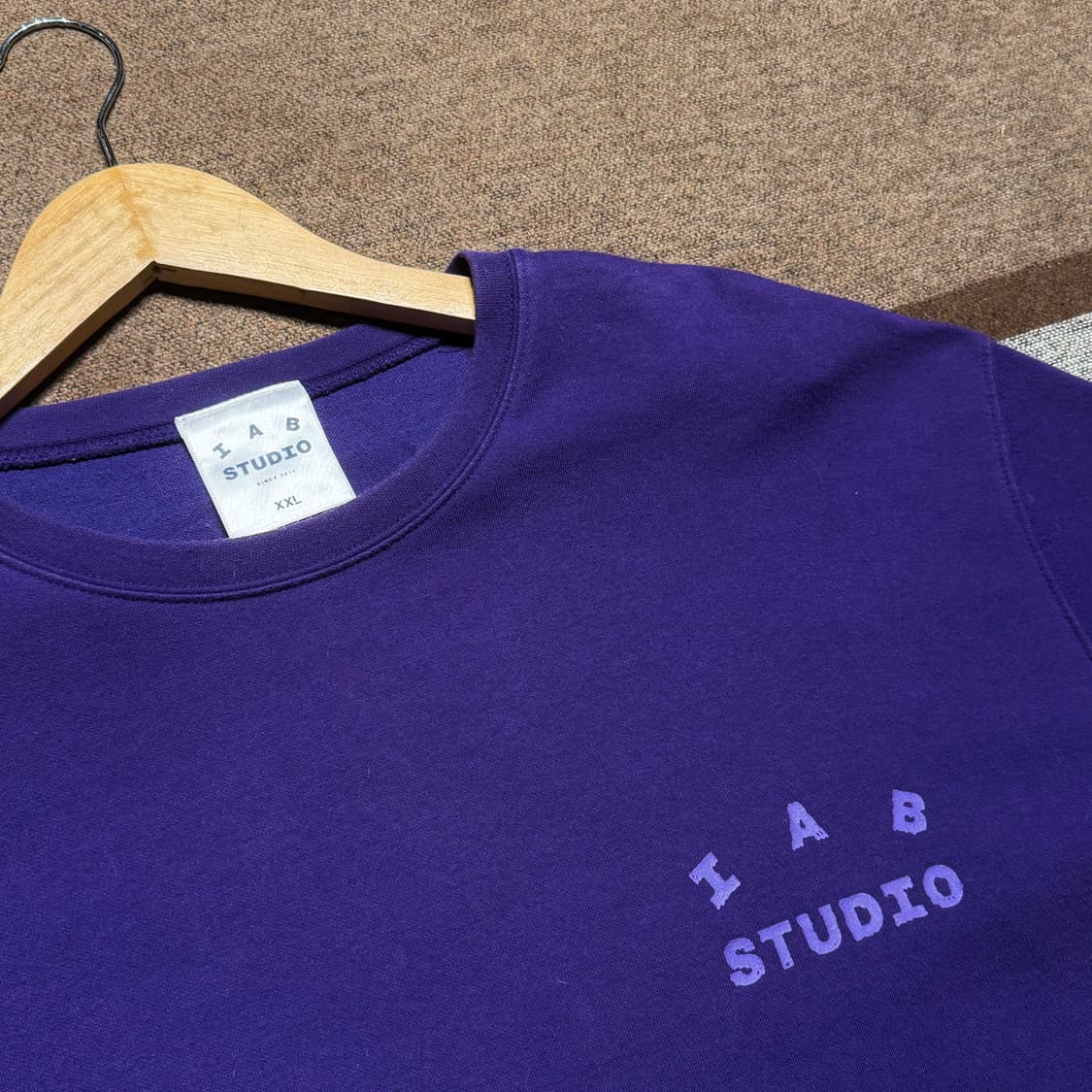 아이앱스튜디오 퍼플 페인팅 롱슬리브 XXL 상품이미지2