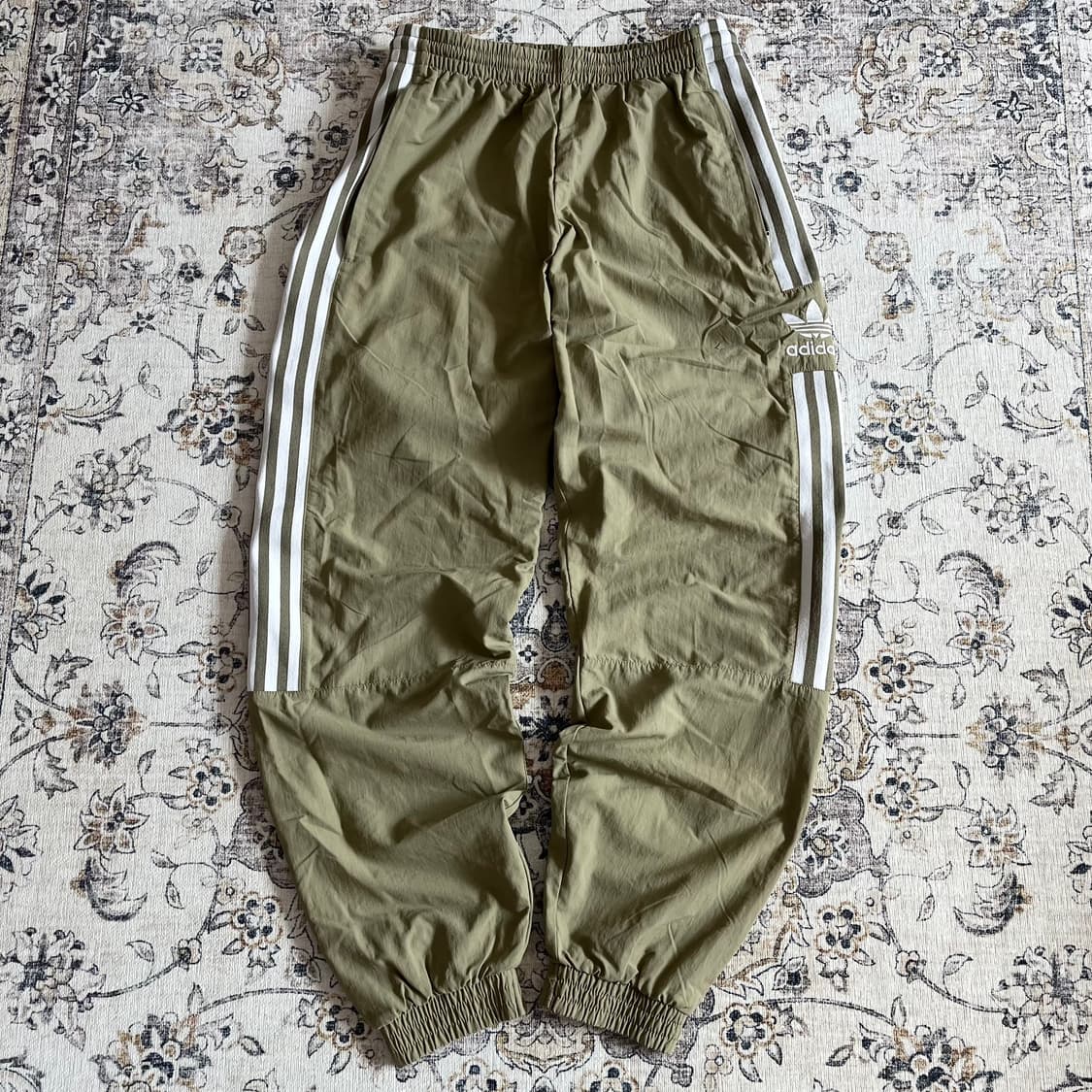 아디다스 신형 파이어버드 우븐 트랙팬츠 상품이미지3