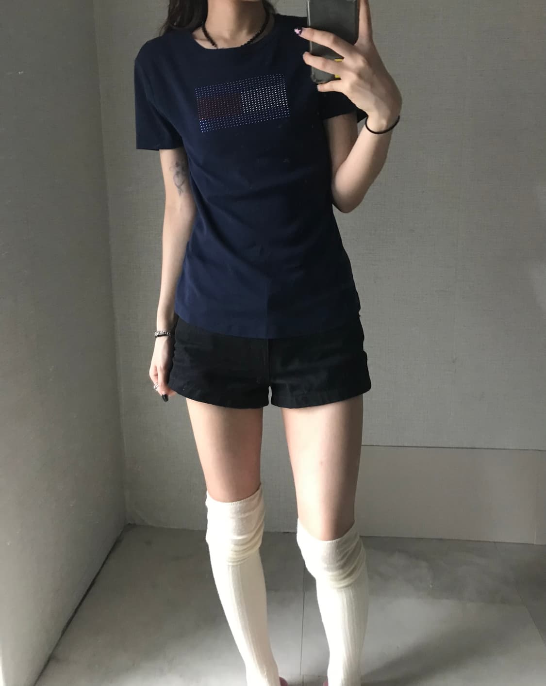 타미힐피거 큐빅 슬림핏 반팔티셔츠 상품이미지2