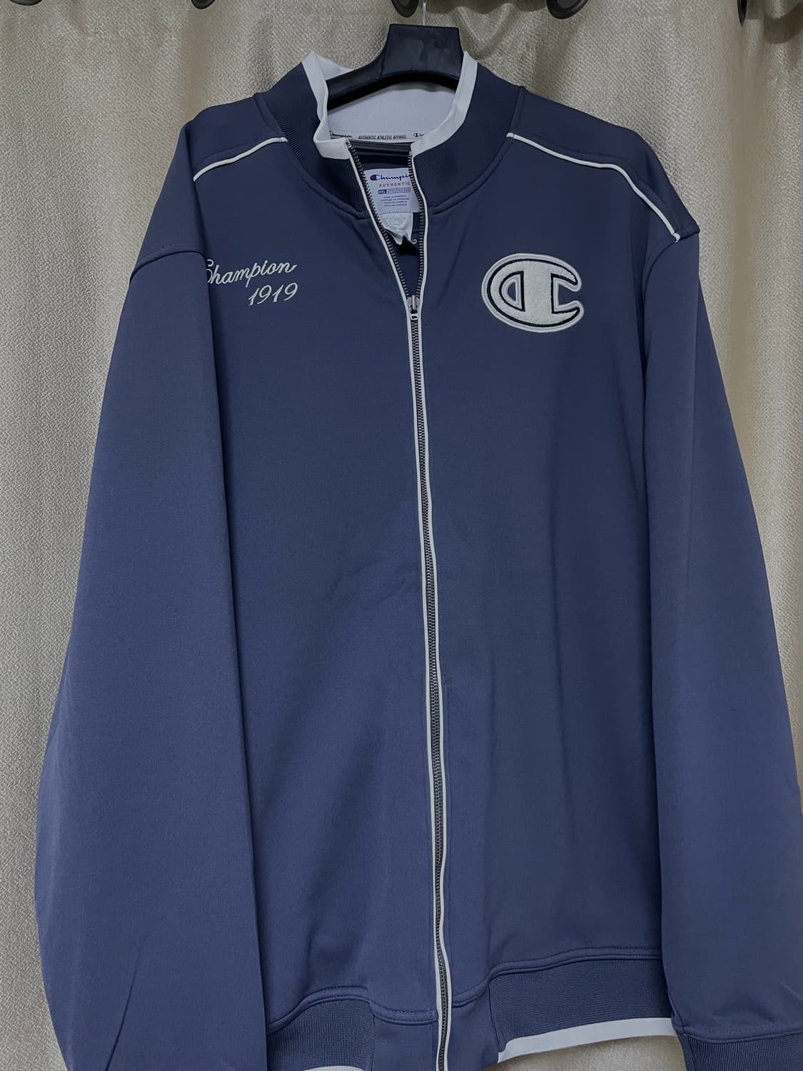 챔피언 부클 패치 집업 상품이미지1