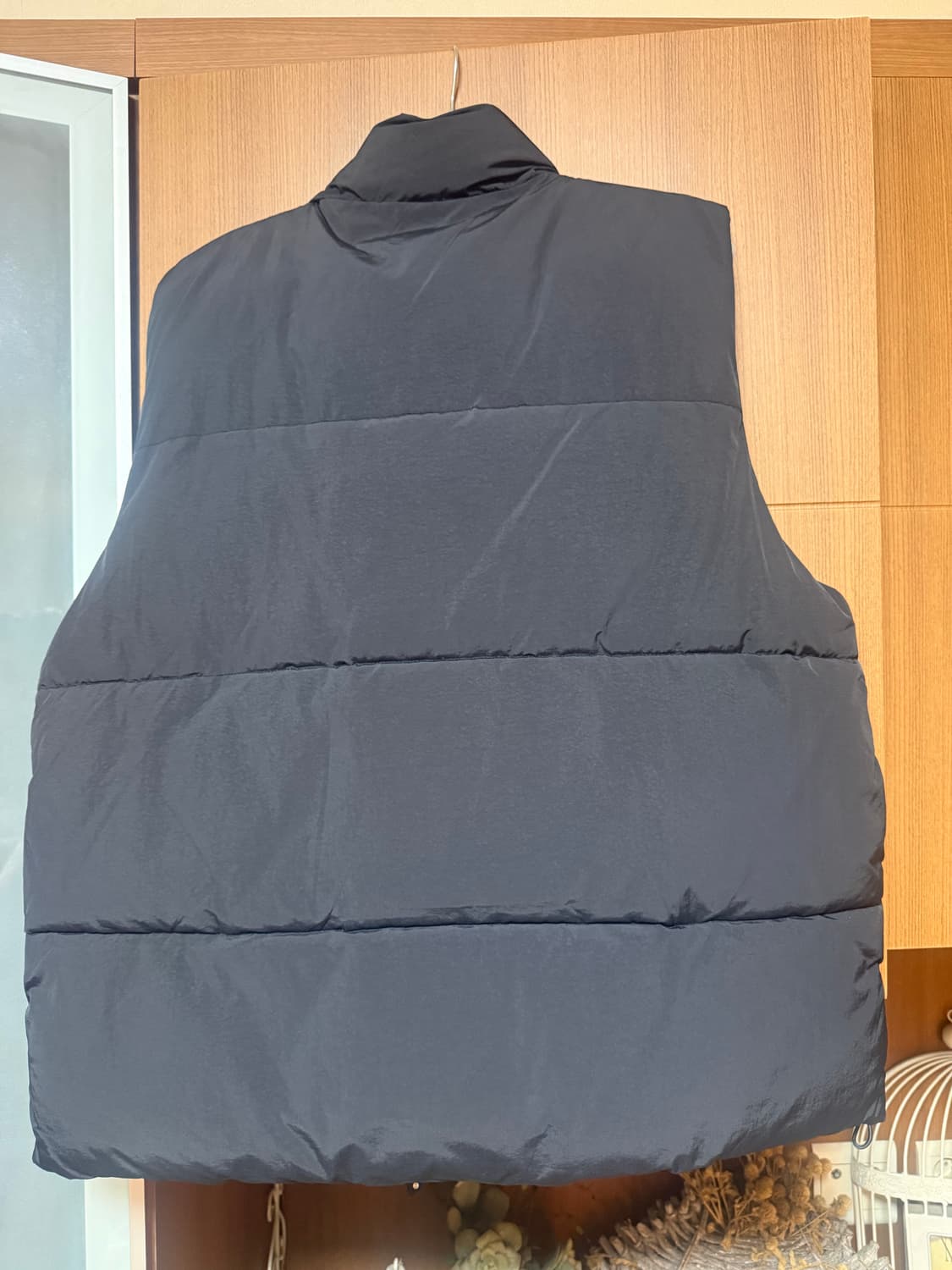 리메인세컨드 패딩 베스트 M 블랙 - 새상품 상품이미지3