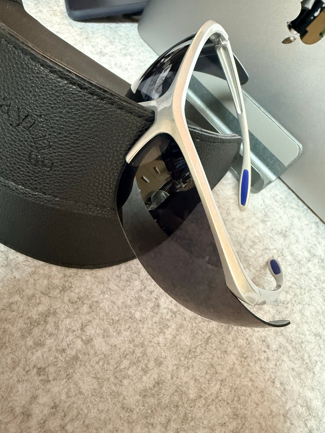 Praying sunglasses 상품이미지4